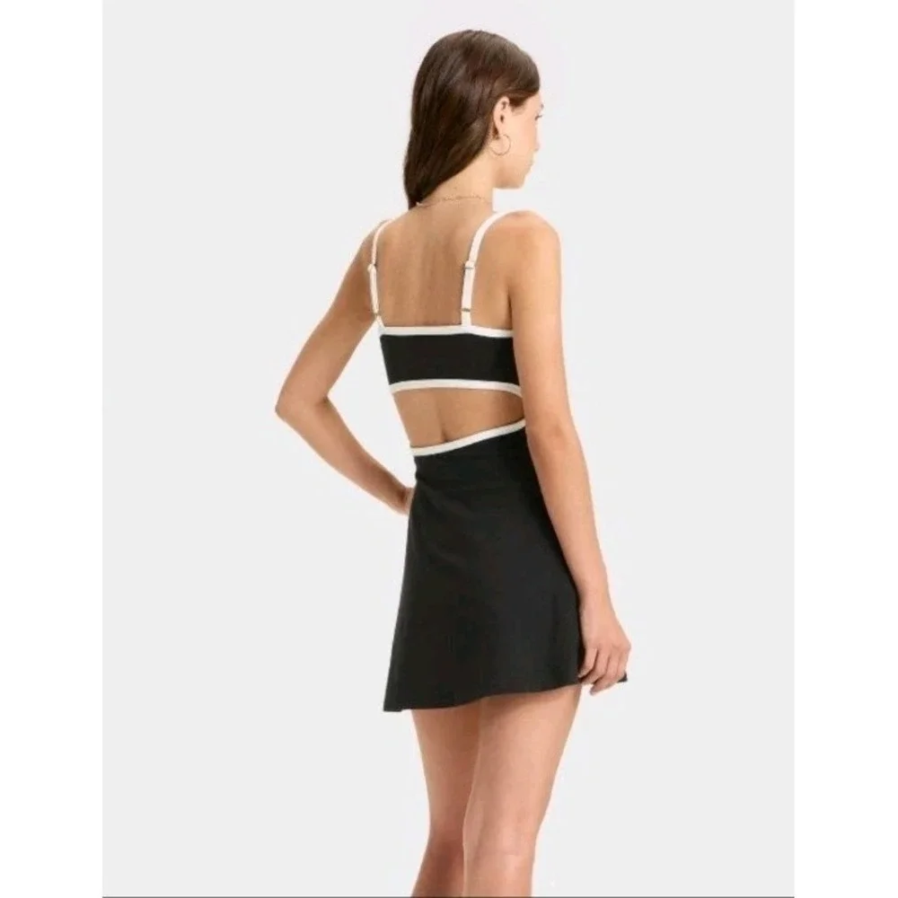 Wild Fable Women's ButterBliss Mini Skater Dress Black Size Medium New - Picture 2 of 3